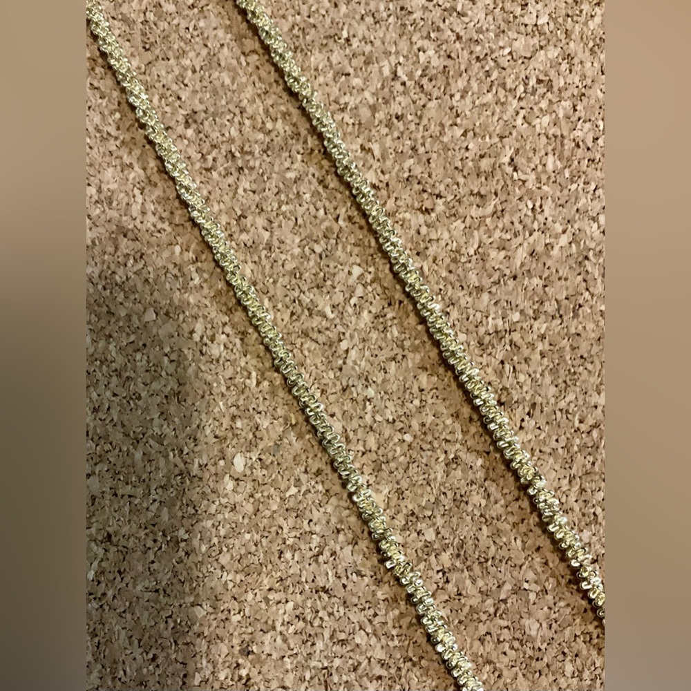 Rare early Kendra Scott gold with Deep green Pendants wrap necklace. - Picture 5 of 6